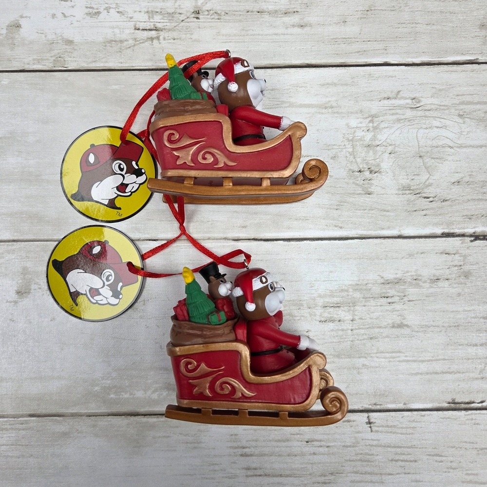 Buc-ee's Christmas Ornament Santa Sleigh with Gifts Tree Festive Holiday Decor